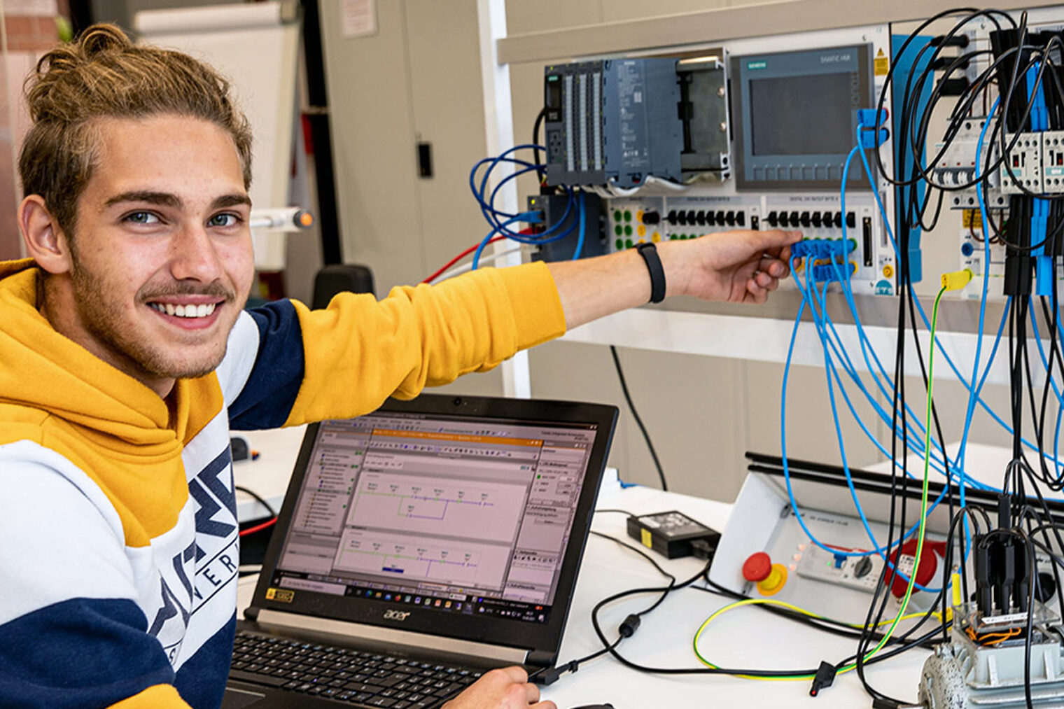 mann elektrotechnik werkstatt