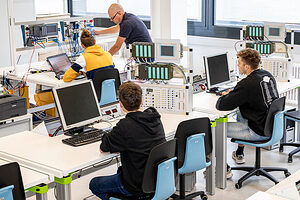 SPS-Automatisierungstechniker/in mit SIMATIC S7 und TIA-Portal