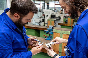 Umschulung zum/zur Chirurgiemechaniker/-in (Direkteinstieg)